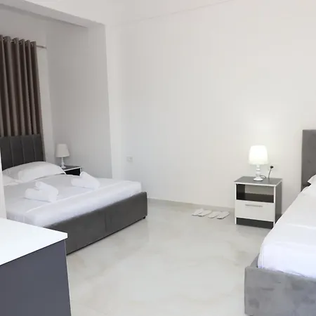 Guest house Mara