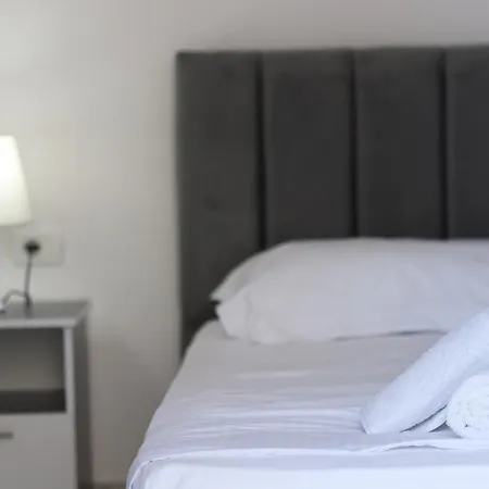 Guest house Mara