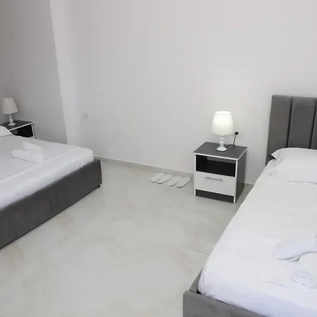 Guest house Mara